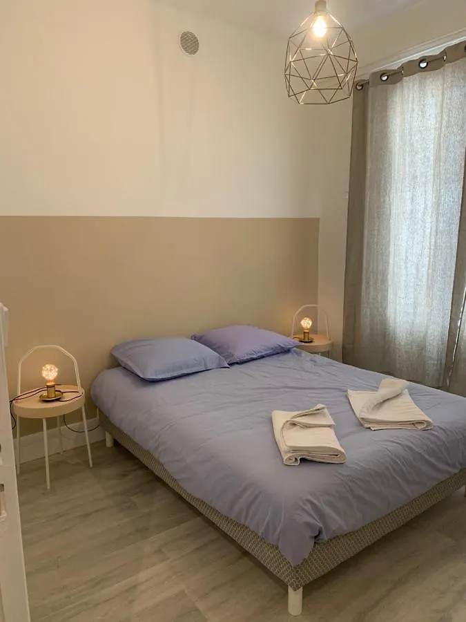 Апартаменты Appartement T3 Lyon, Part Dieu